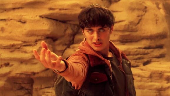 Stranger Things Fans Set Themselves Up With An Insane Conspiracy Theory – The Headlines